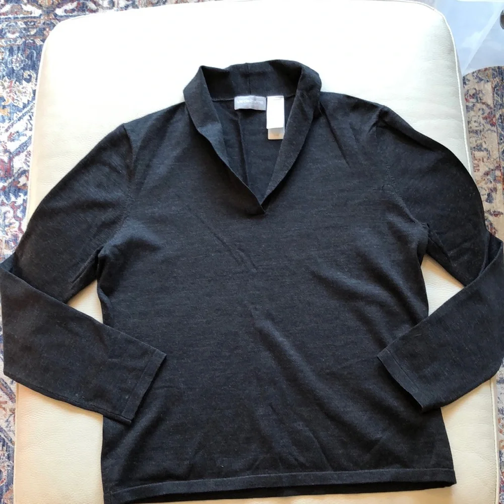 Liz Claiborne gray silk shawl collar sweater